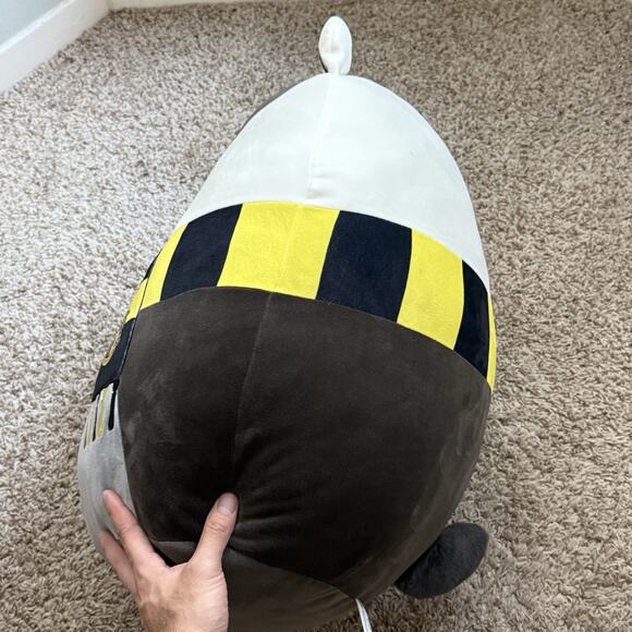 HUGE Squishmallows Harry Potter JUMBO 20” Inch Hufflepuff Badger Plush Toy - Picture 5 of 10